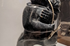 Nunavut, King William Island  - Gjoa Haven - Nattilik Heritage Centre, sculpture
