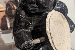 Nunavut, King William Island - Gjoa Haven - Nattilik Heritage Centre, sculpture