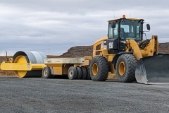 Nunavut, Kugluktuk (Coppermine) - Heavy equipment  (photos  for William & Gerry)