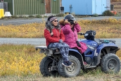 Nunavut, Kugluktuk (Coppermine) - Local Ladies @ Airport
