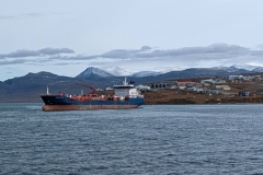 Nunavut, Pond Inlet - Tanker