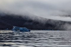 Nunavut, Devon Island - Lancaster Sound, Croker Bay - Glacier