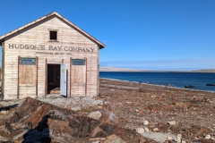 Nunavut, Somerset Island - Bellot Strait, 32 km Passage - HBC Store (1937-1948)