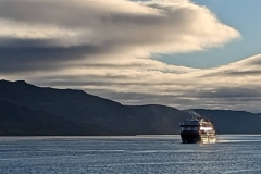 Nunavut, Bellot Strait - Zeinith Point, tide takes Ship thru  channel